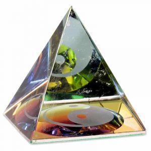 Kristal Piramide Yin Yang (4 cm)