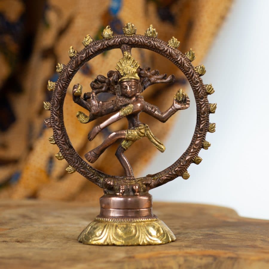 om namah shivaya beeld van Shiva Nataraj