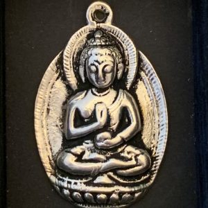 Hanger Boeddha Amogasiddhi Wijsheid (5 x 3,5 cm)