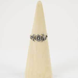 Zilveren Ring Mt. 8/57 met Bloemen Detail, Dakini